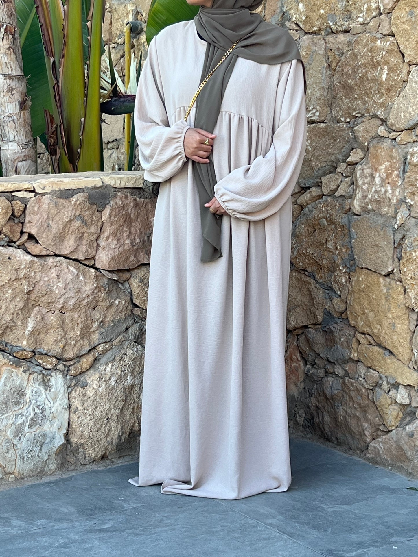 Classic Abaya - Beige