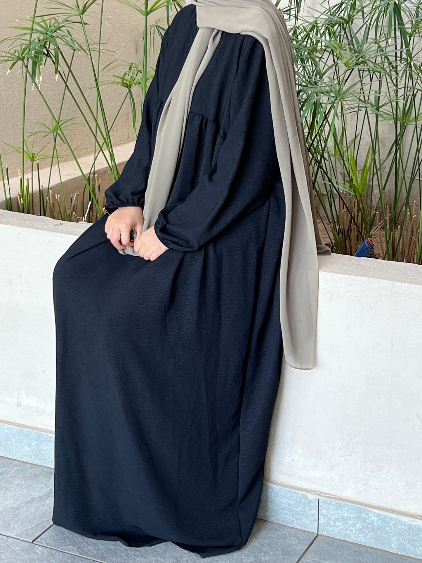Classic Abaya - Black