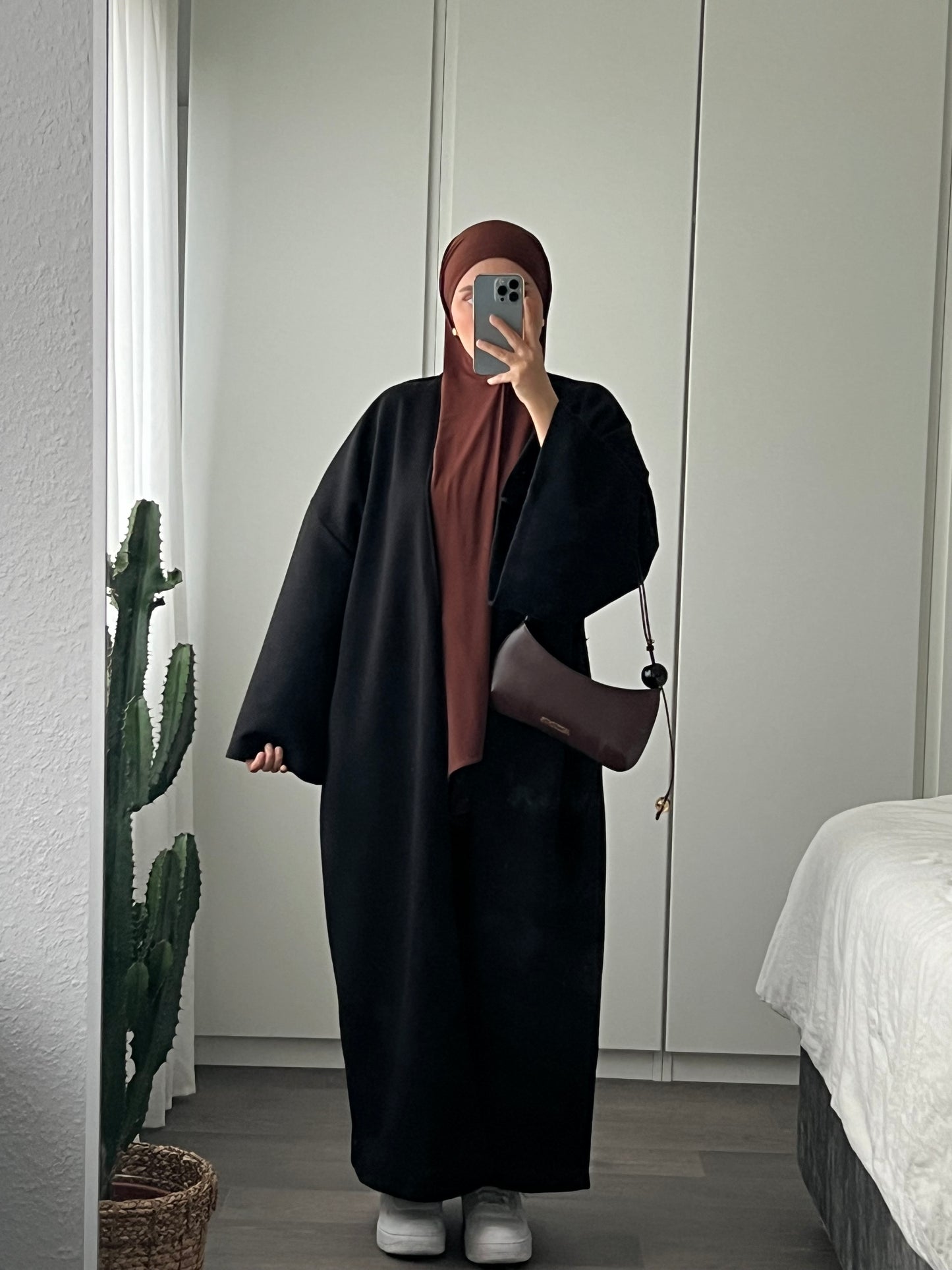 Mantel - Black